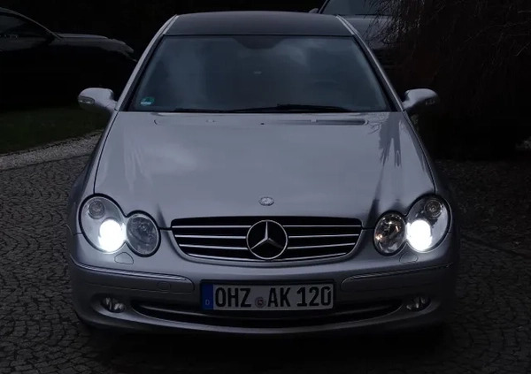 Mercedes-Benz CLK cena 15800 przebieg: 240000, rok produkcji 2004 z Janikowo małe 704